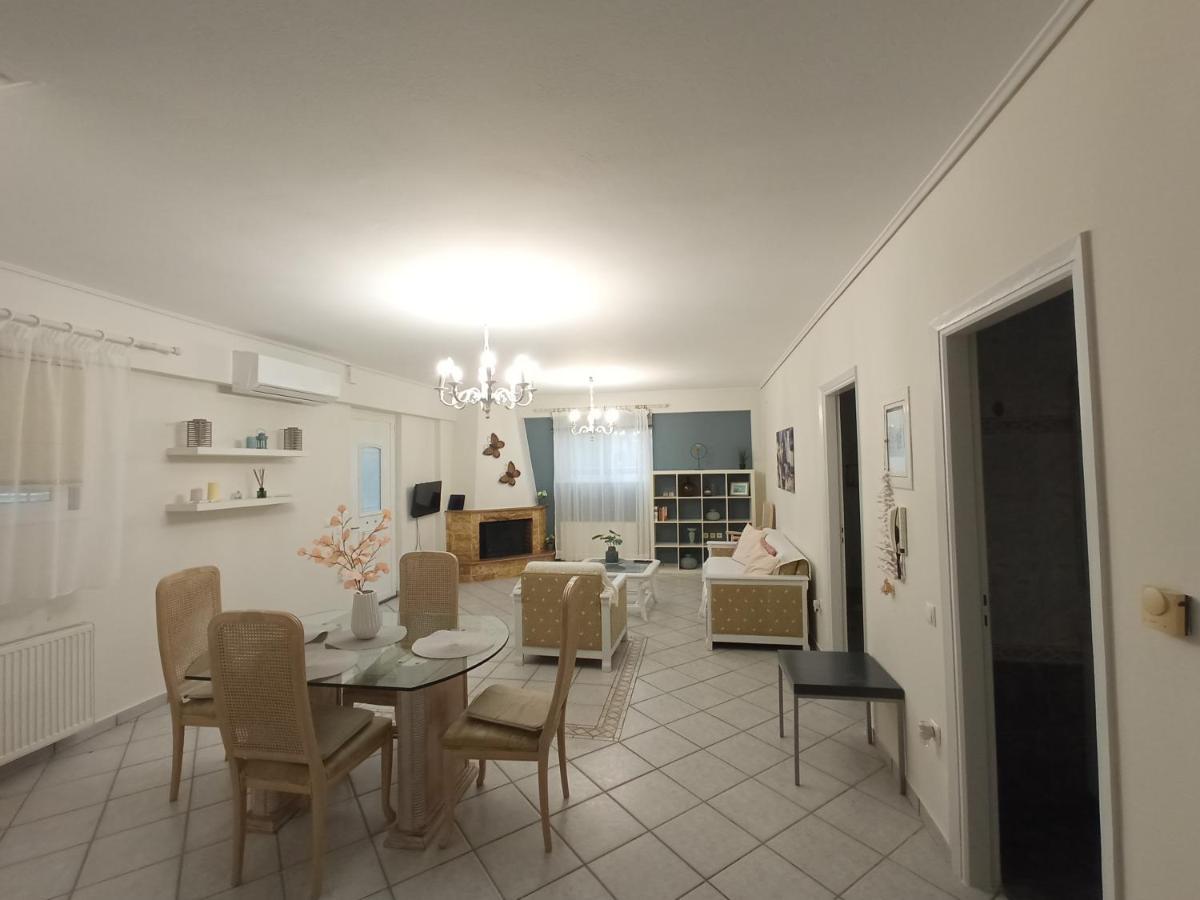 Apartament Flat With Garden Near Sea, Port And Airport Artemida  Zewnętrze zdjęcie
