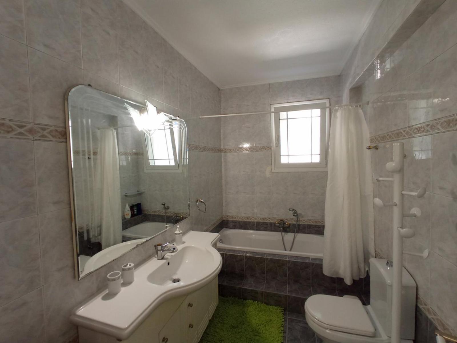 Apartament Flat With Garden Near Sea, Port And Airport Artemida  Pokój zdjęcie
